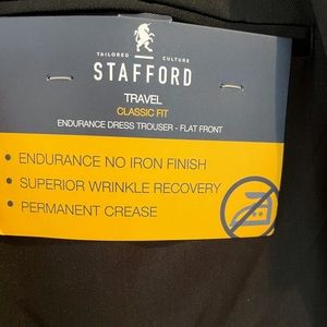 NWT Men’s STAFFORD Dress Trousers